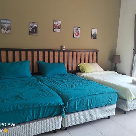 Izz Room Studio Gold Coast Morib Resort Бантинг Экстерьер фото